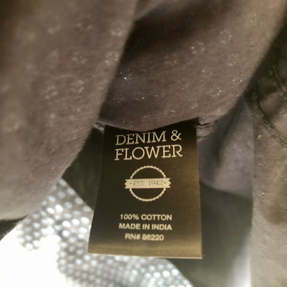 Denim & Flower Dress Shirt - Picture 5 of 6